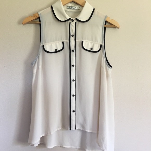 Chloe K Tops - Cream sheer Chloe K Peter Pan collar top